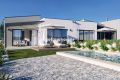 Villas under construction with pool, golf and private garden in Silves